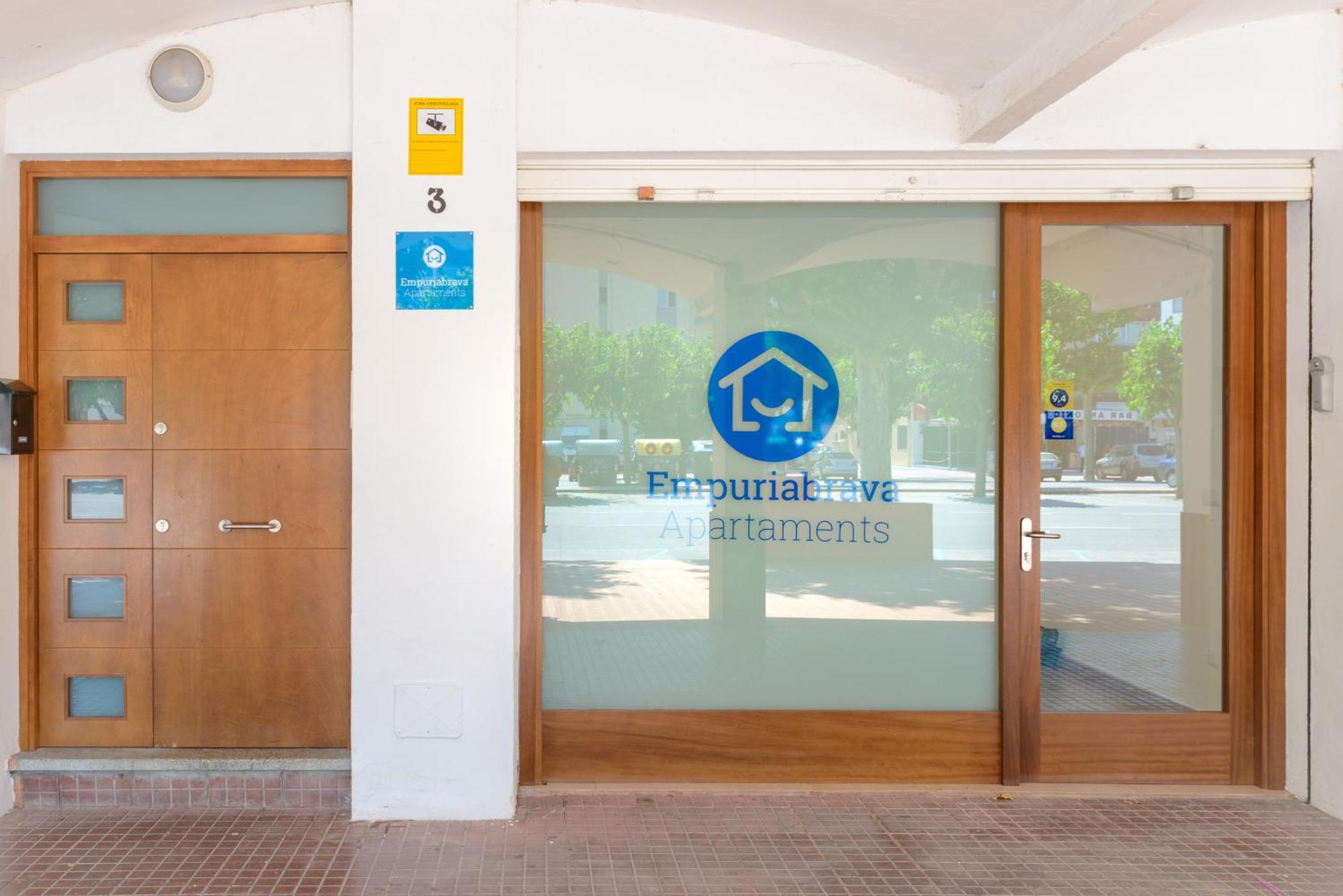 Empuriabrava Apartaments - Nº2 Εξωτερικό φωτογραφία